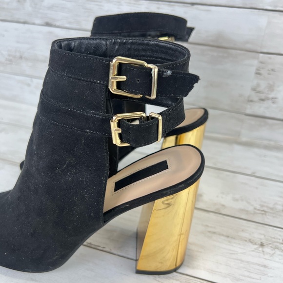 Forever 21 Black Peep Toe Booties with Block Gold Heel Buckle Double Straps 8 - Picture 6 of 14